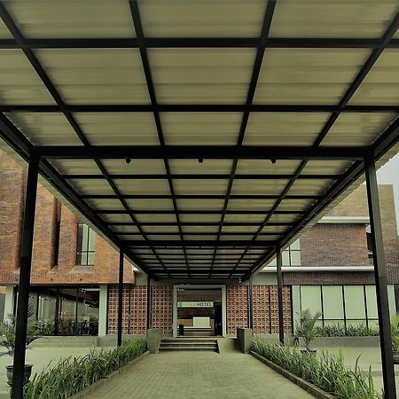 Fitra Hotel Majalengka Zewnętrze zdjęcie