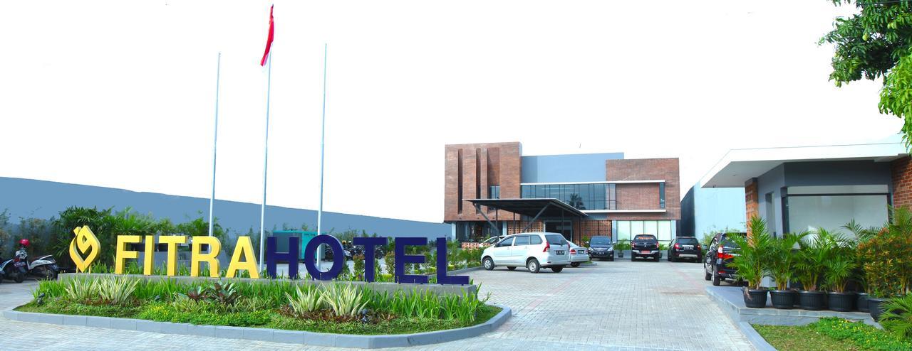 Fitra Hotel Majalengka Zewnętrze zdjęcie